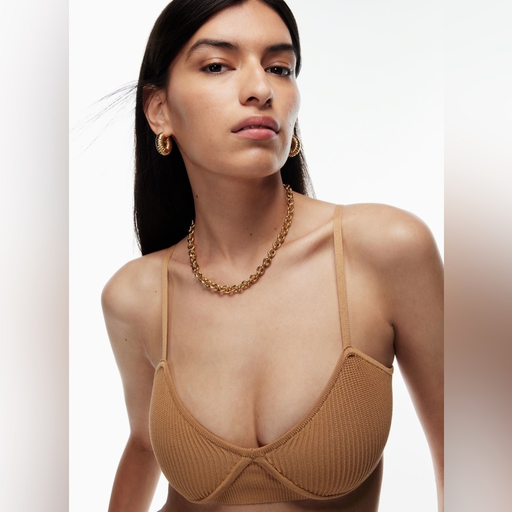 ARITZIA BABATON SCULPT KNIT BRA TOP